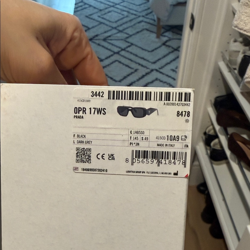 Prada sunglasses NWT - Picture 5 of 6